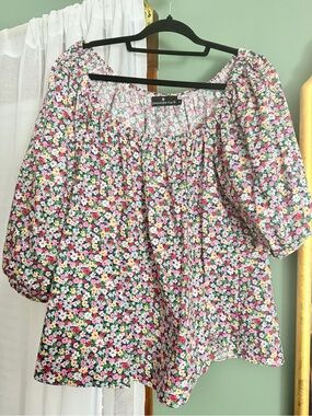 Tuckernuck floral top